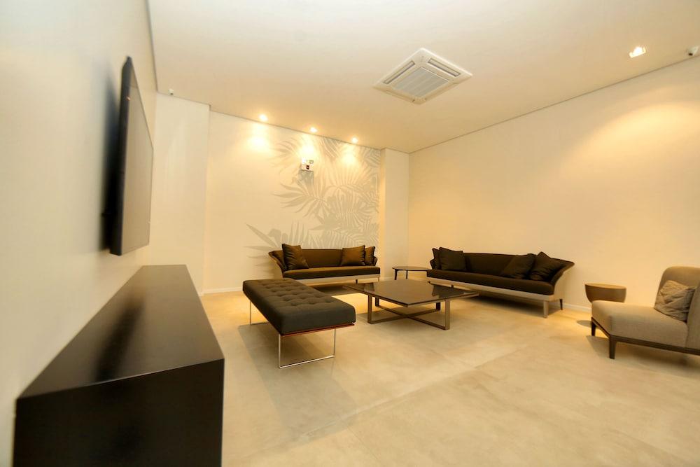 Hotel Plaza Camboriu บัลเนอาริโอ กังโบริว ภายนอก รูปภาพ