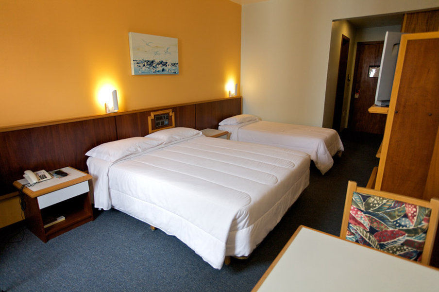 Hotel Plaza Camboriu บัลเนอาริโอ กังโบริว ภายนอก รูปภาพ